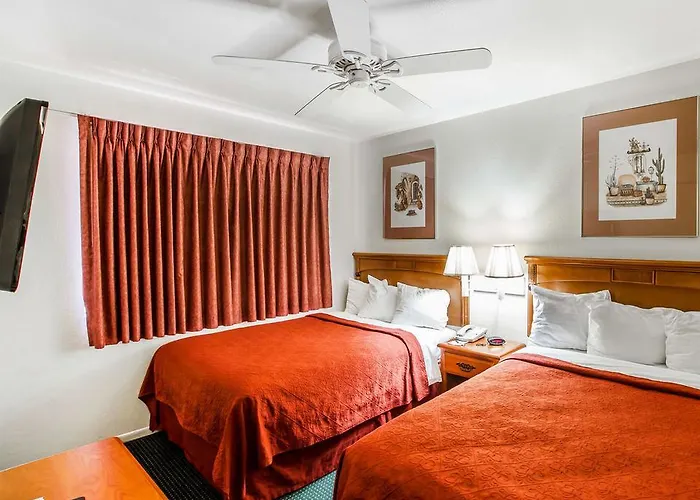 American & Suites Hotel 3*