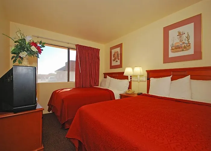 American & Suites Mesa